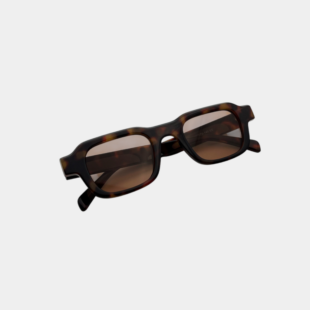 Timeless Tortoiseshell Sunglasses – Fashion