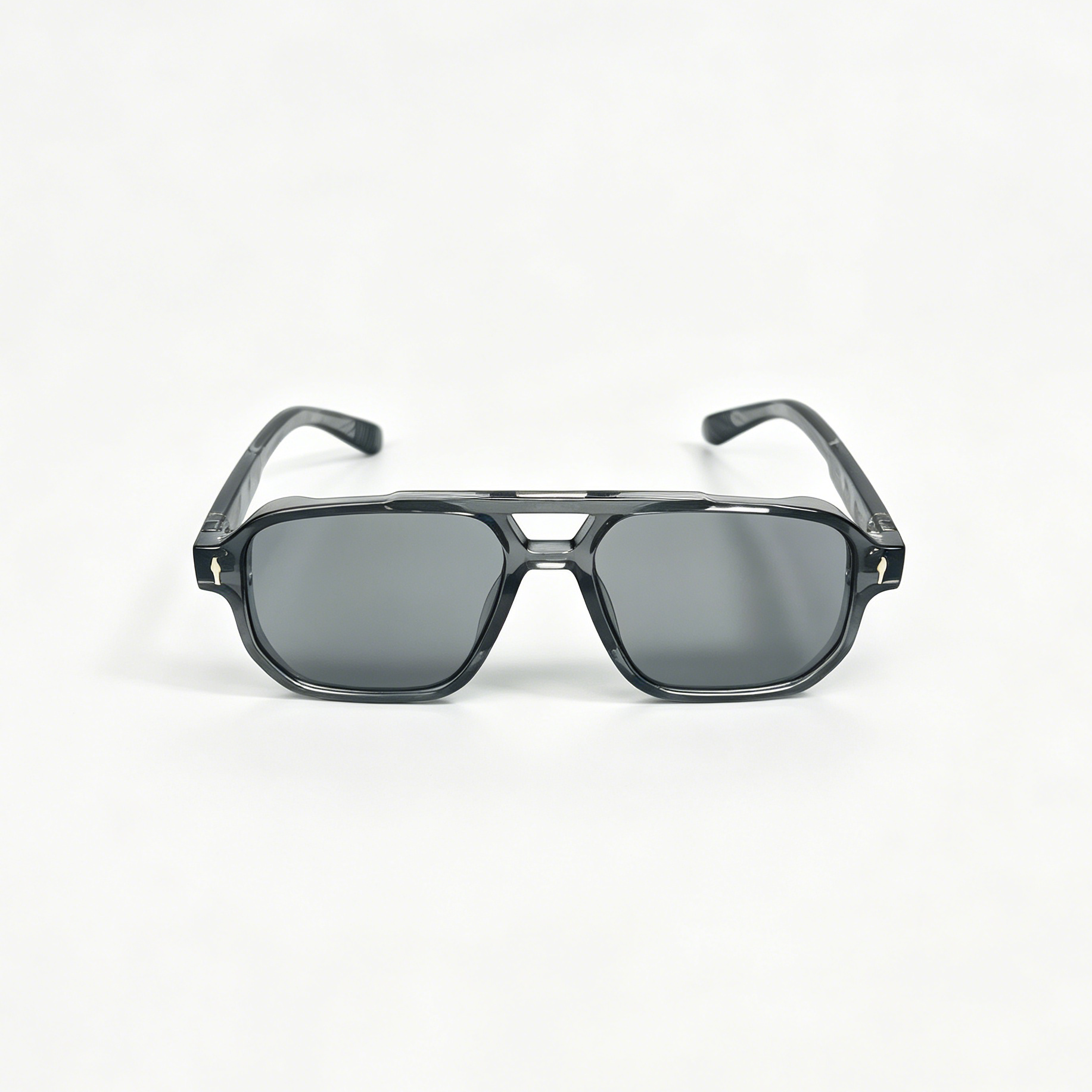 Lightweight Clear Gray Sunglasses Modern Classic Style